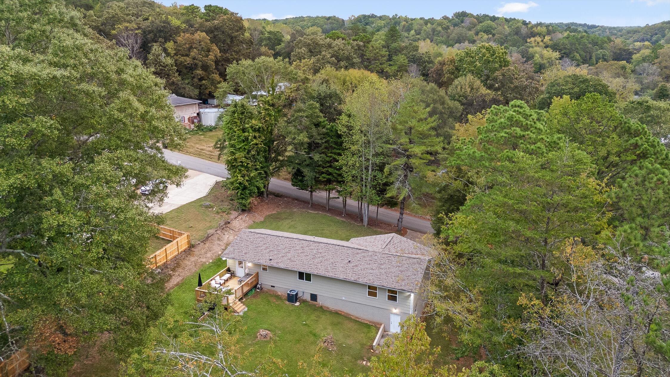 1054 Hillcrest Road Hixson, TN 37343 - Photo 48 of 76 21-Hill Crest -61