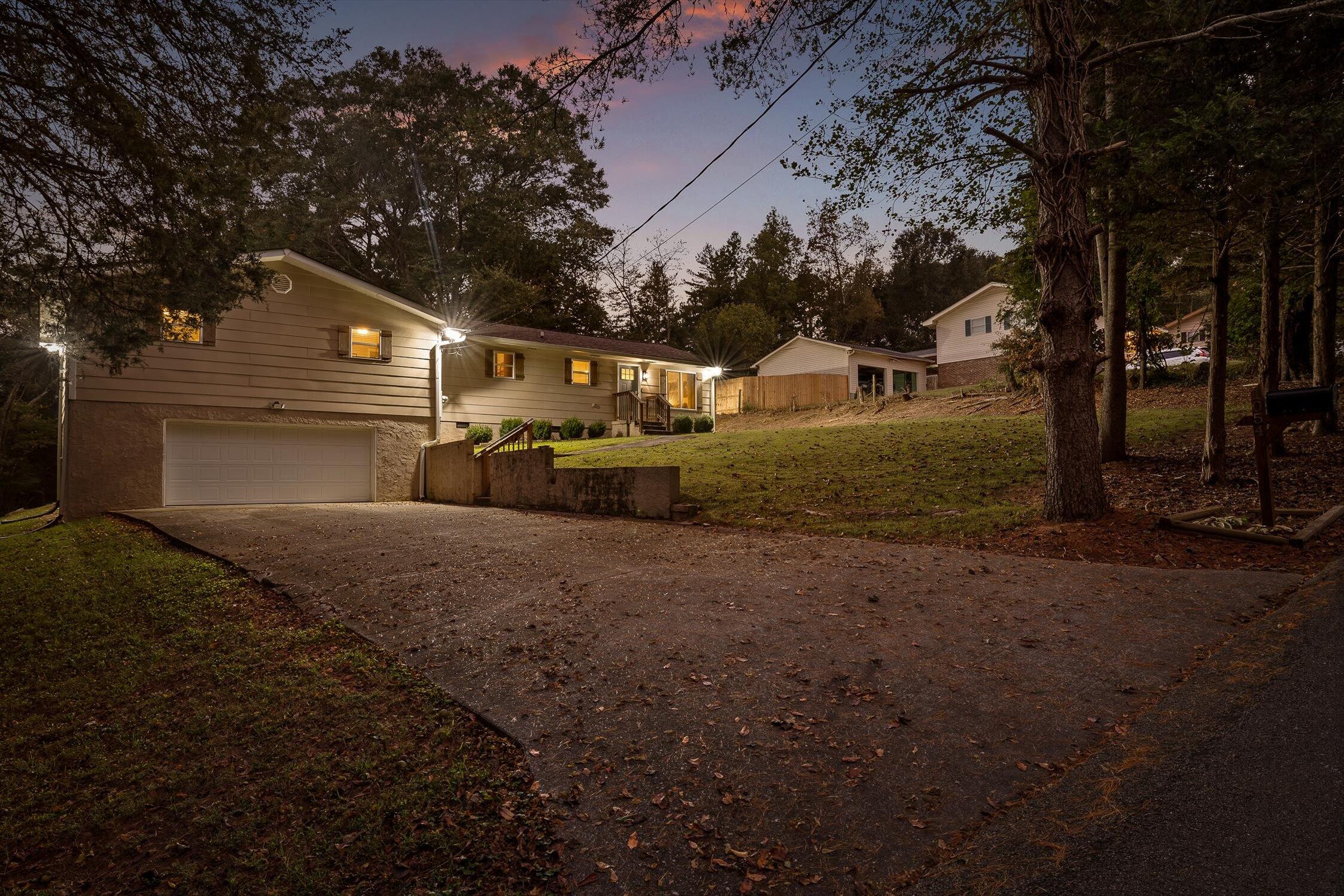 1054 Hillcrest Road Hixson, TN 37343 - Photo 59 of 76 17-Hill Crest -65