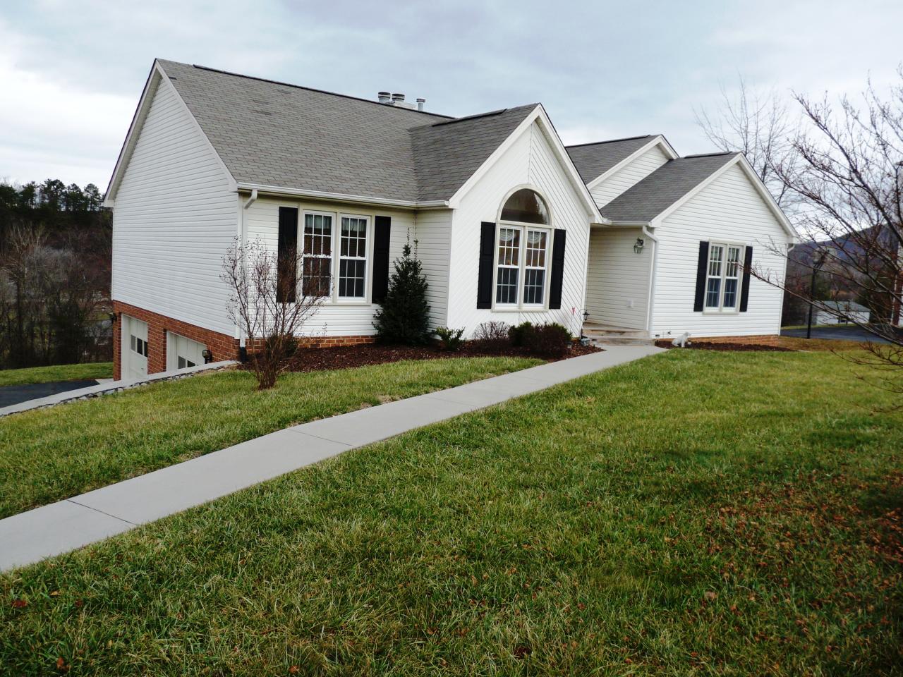194 Jay Ridge Road Cloverdale, VA 24077 - Photo 17 of 17 Side View