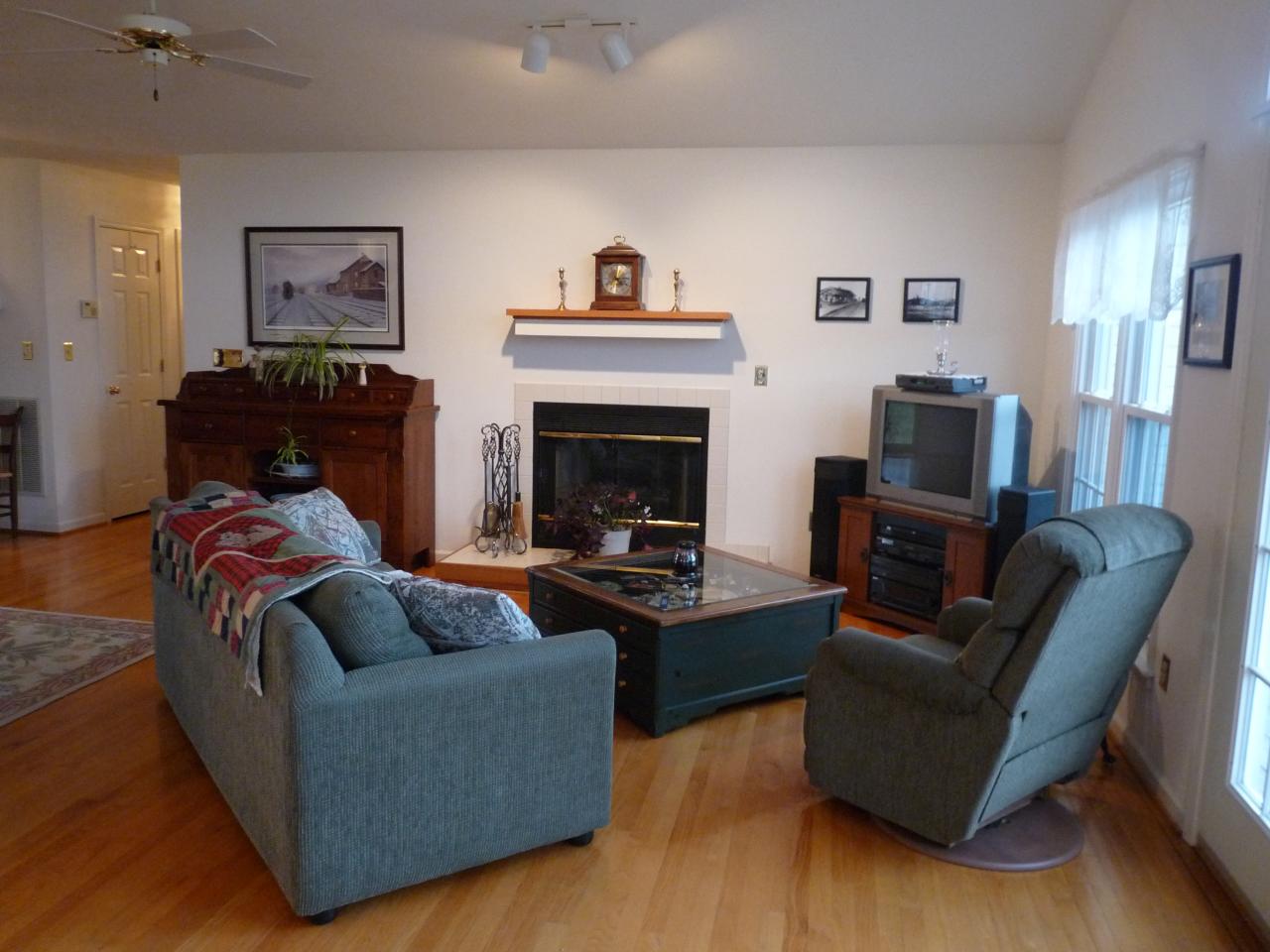 194 Jay Ridge Road Cloverdale, VA 24077 - Photo 4 of 17 Cozy Fireplace
