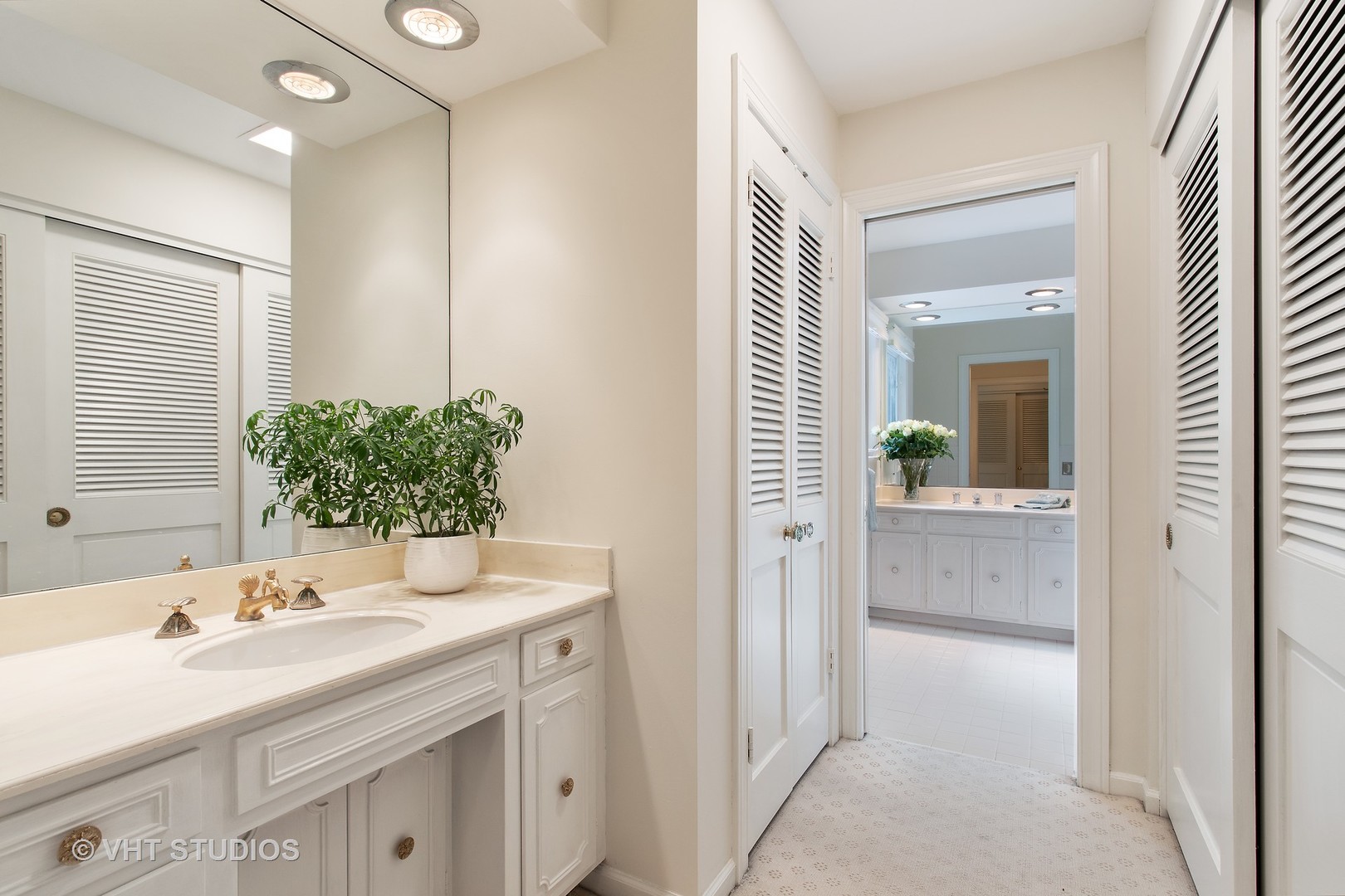 417 Pebblebrook Road Northbrook, IL 60062 - Photo 12 of 29