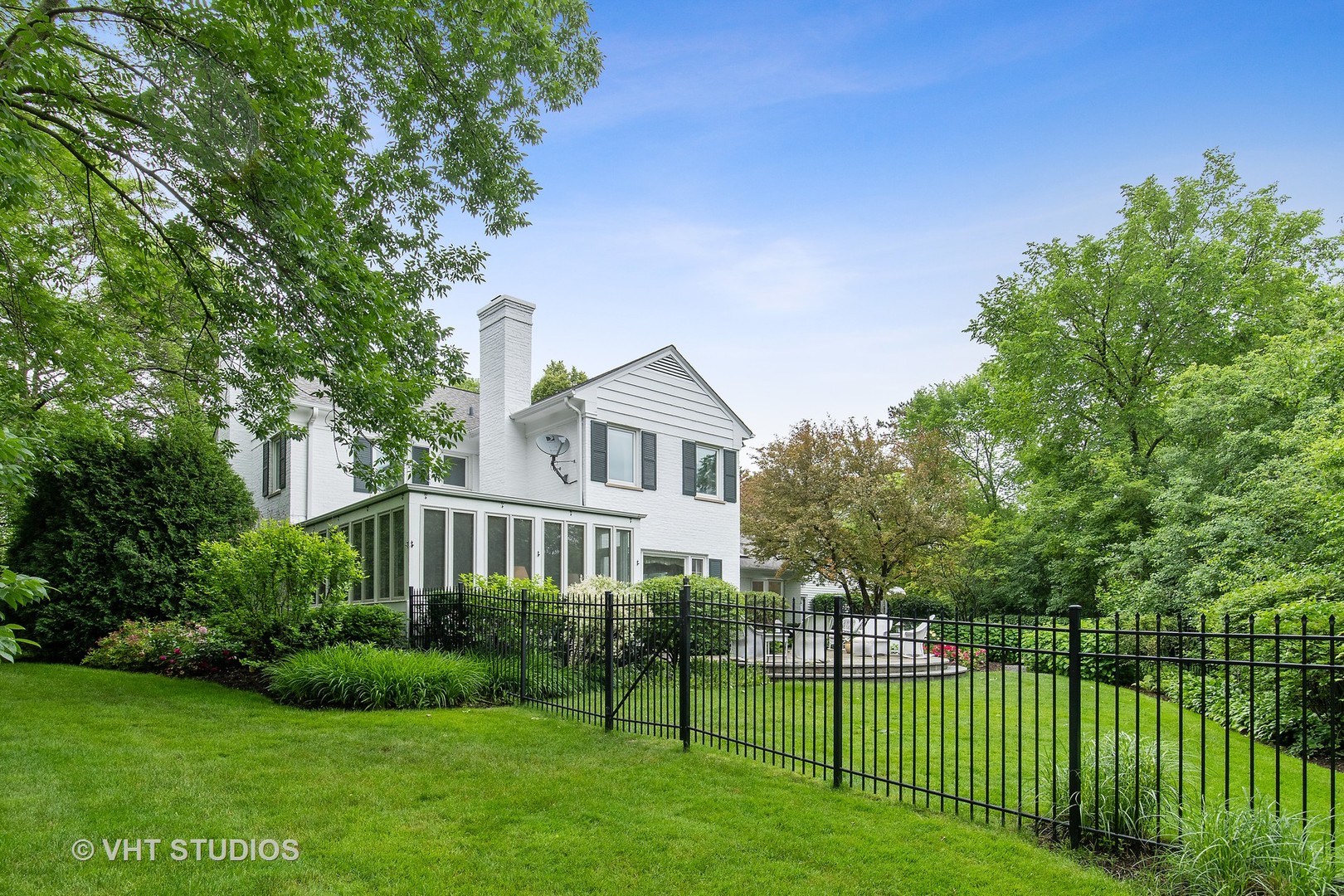 417 Pebblebrook Road Northbrook, IL 60062 - Photo 22 of 29