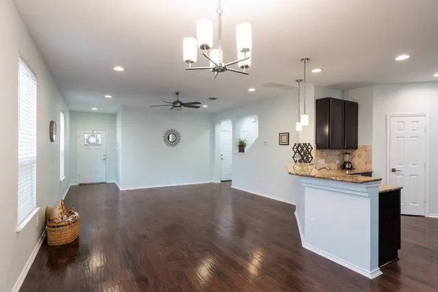 $2,000 | 404 Buttercup Creek Boulevard, Unit 19, Cedar Park, TX 78613