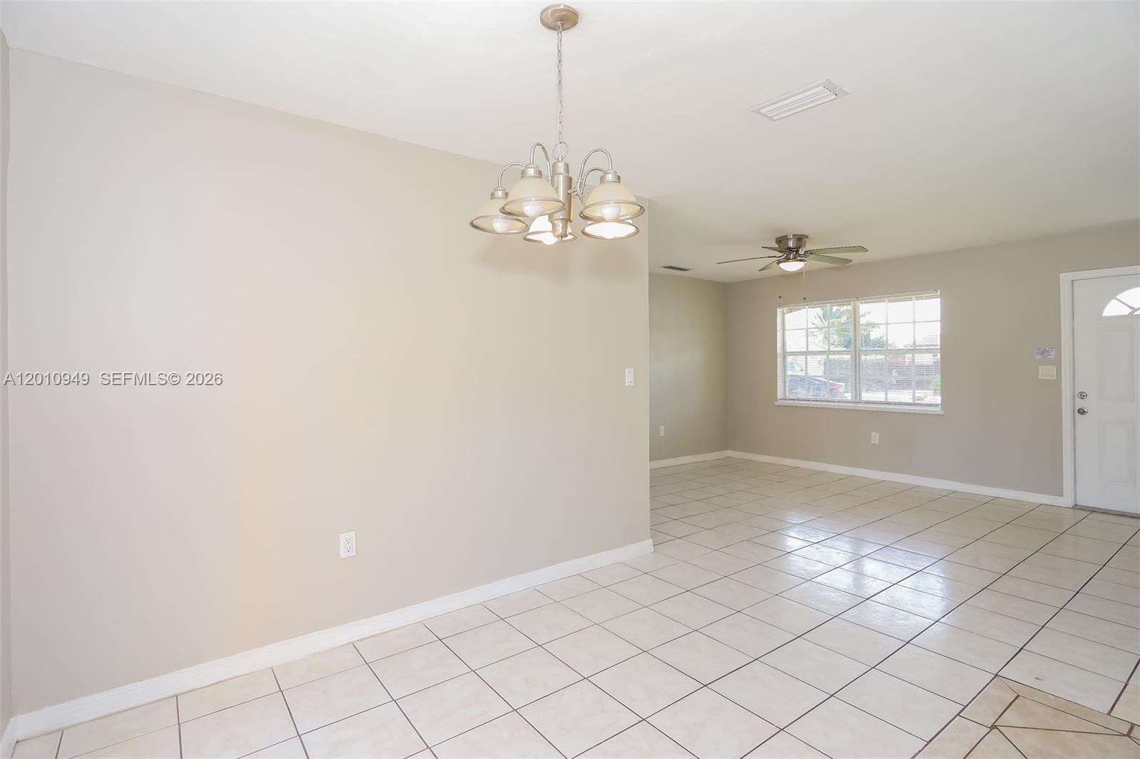 30207 Southwest 158th Place Homestead, FL 33033 - Photo 4 of 15