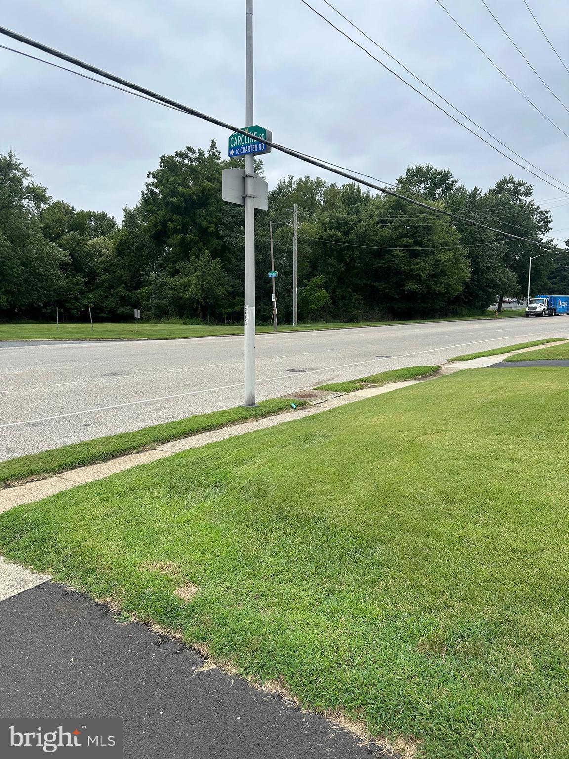 2841 Comly Road Philadelphia, PA 19154 - Photo 3 of 31 a view of a yard with a swimming pool