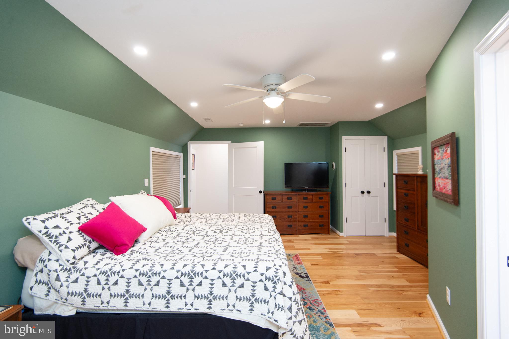 114 Second Street Secretary, MD 21664 - Photo 11 of 36