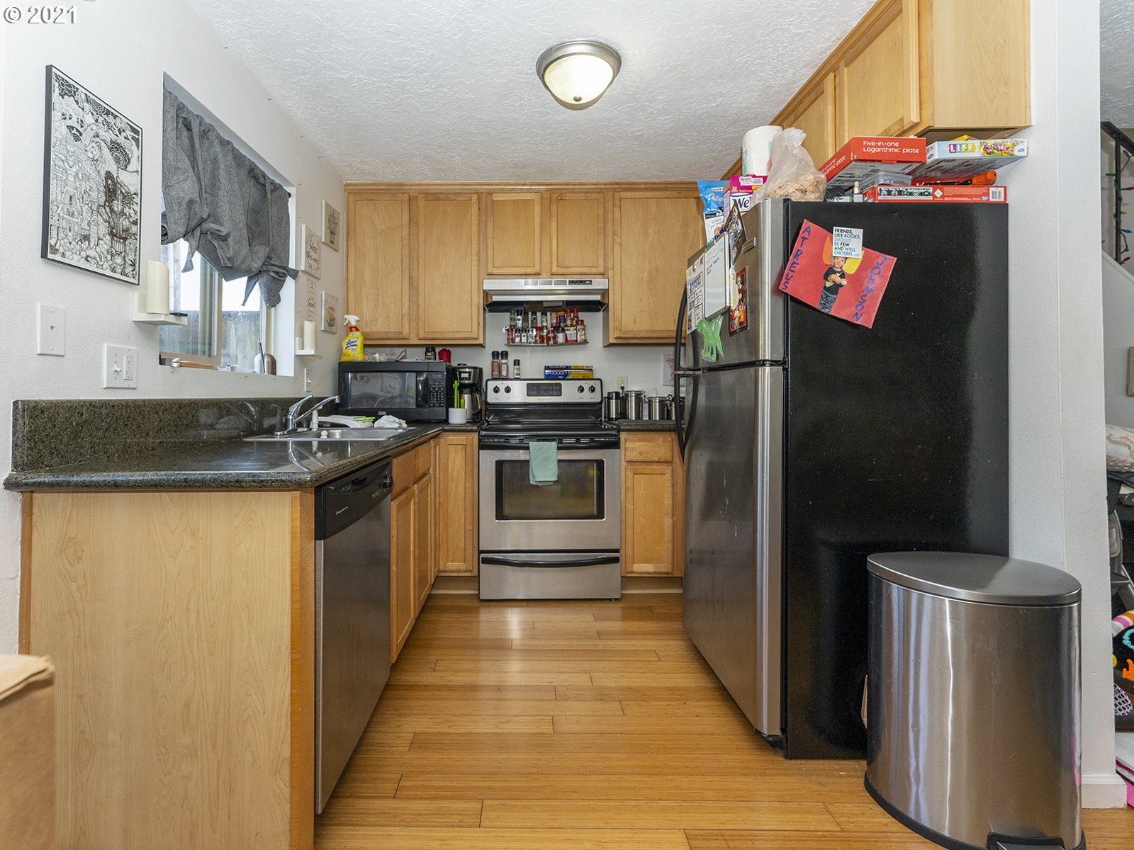 3634 Southwest Multnomah Boulevard Portland, OR 97219 - Photo 8 of 13 Gallery Image 8