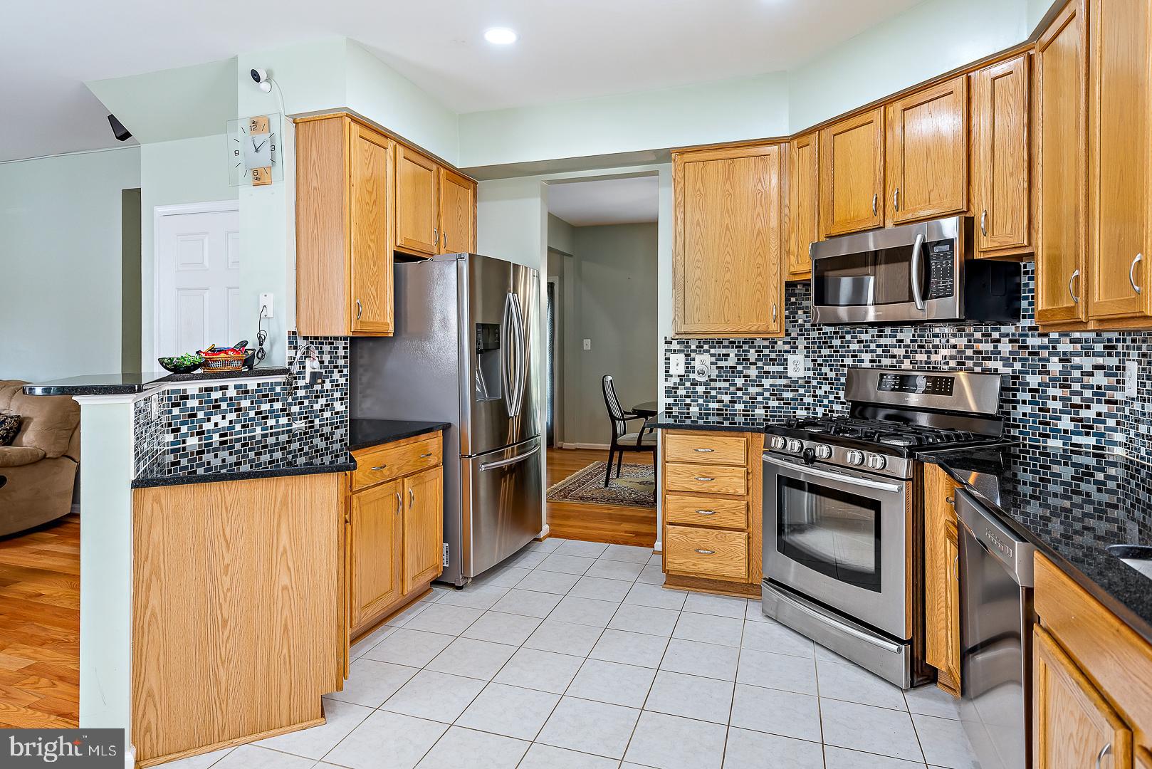 19504 Bowman Ridge Drive Germantown, MD 20874 - Photo 16 of 33