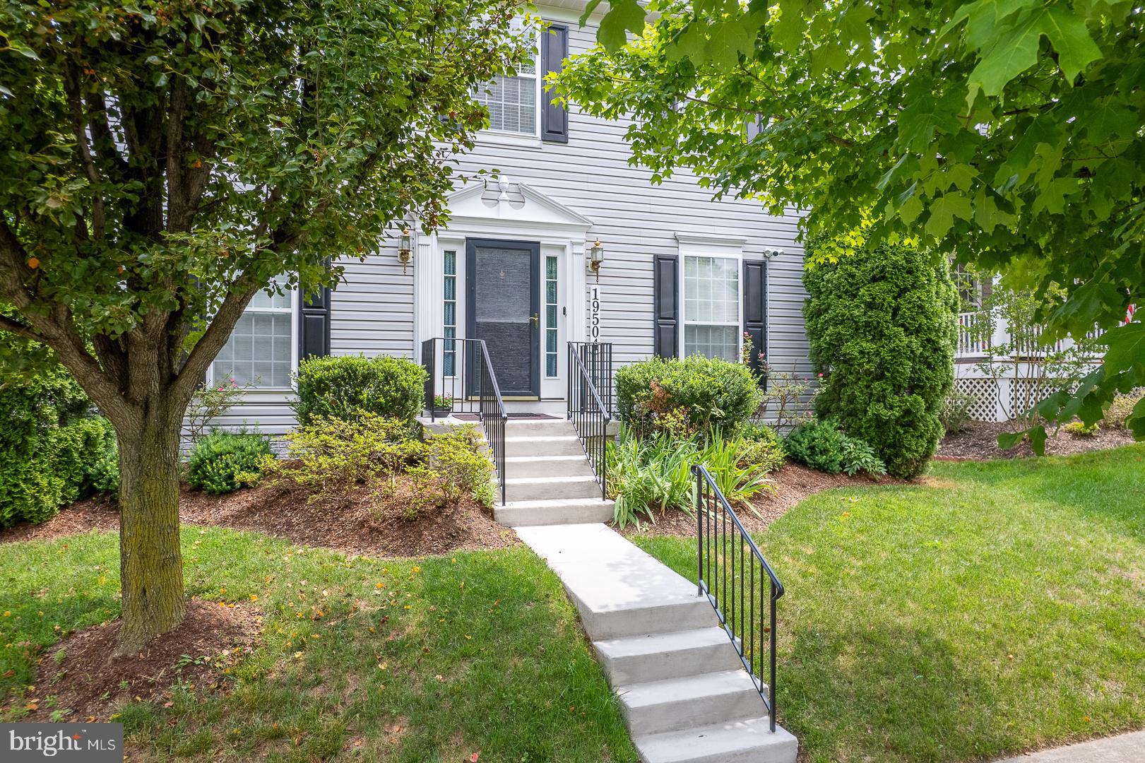 19504 Bowman Ridge Drive Germantown, MD 20874 - Photo 2 of 33