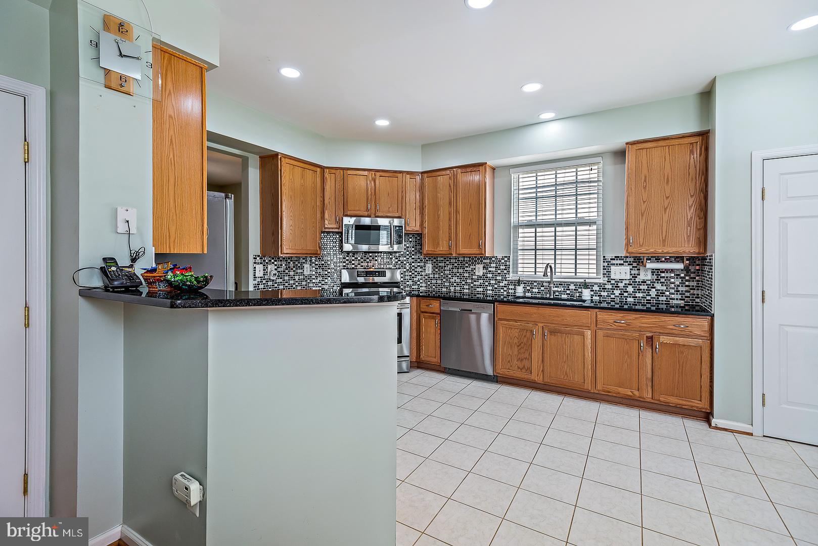 19504 Bowman Ridge Drive Germantown, MD 20874 - Photo 21 of 33