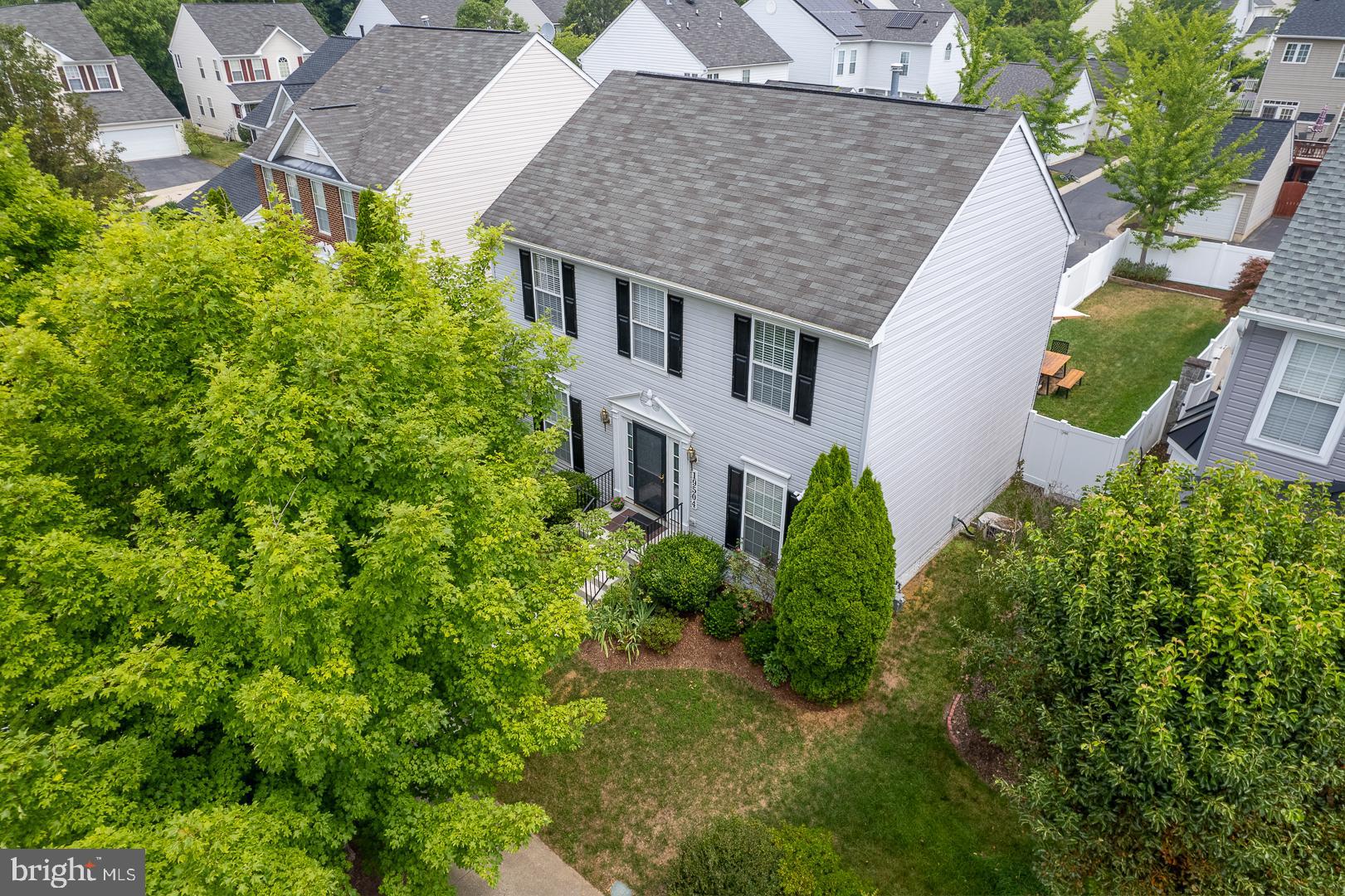 19504 Bowman Ridge Drive Germantown, MD 20874 - Photo 4 of 33