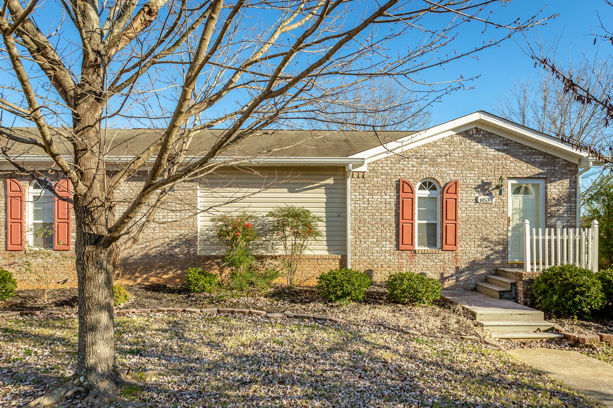 6534 Hickory Trace Circle Chattanooga, TN 37421 - Photo 3 of 41 6534 Hickory Trace Cir. HD-4