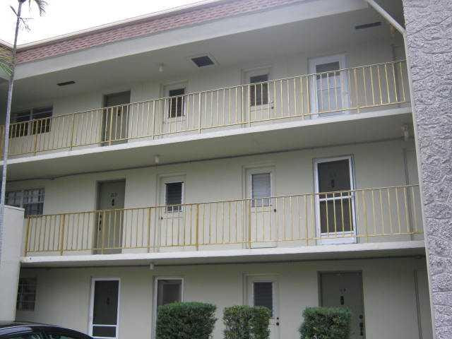 5701 Northwest 2nd Avenue, Unit 313 Boca Raton, FL 33487 - Photo 2 of 11 Exterior Front