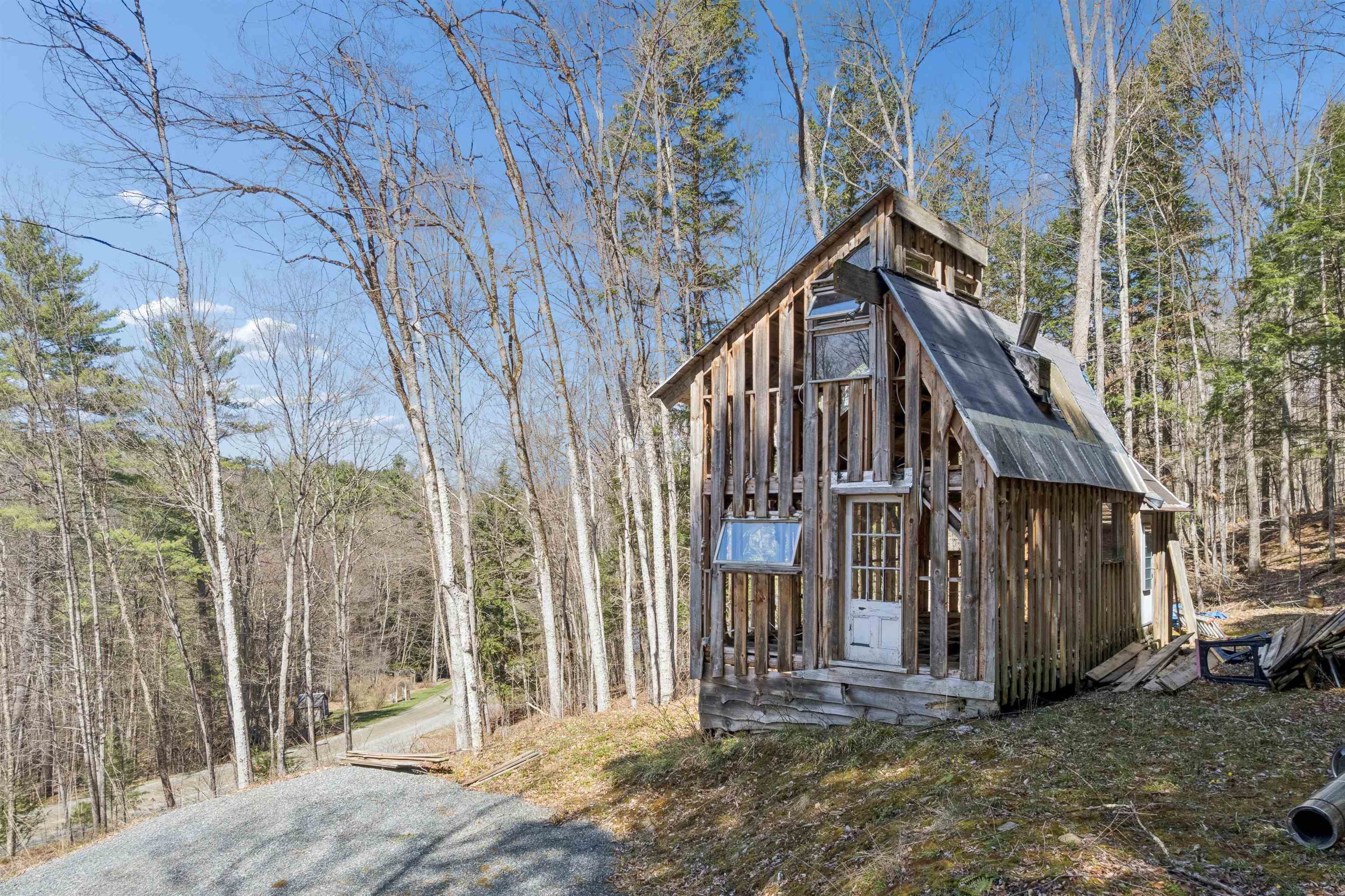 167 Leons Lane Sharon, VT 05068 - Photo 7 of 23