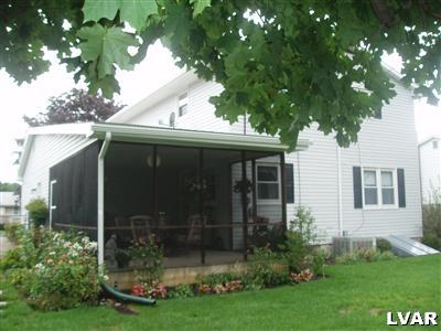 2854 Brandon Road Bethlehem, PA 18017 - Photo 2 of 13 Gallery Image 2