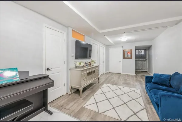 $2,500 | 63-64 110th Street, Unit 1 | Forest Hills