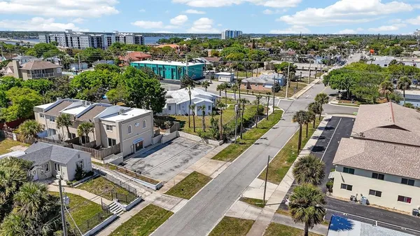 $149,900 | 437 North Oleander Avenue, Unit 1, Daytona Beach, FL 32118