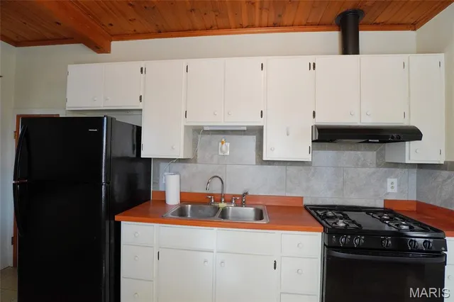 $264,900 | 130 East 2nd Street, Hermann, MO 65041