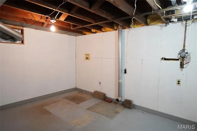 $264,900 | 130 East 2nd Street, Hermann, MO 65041