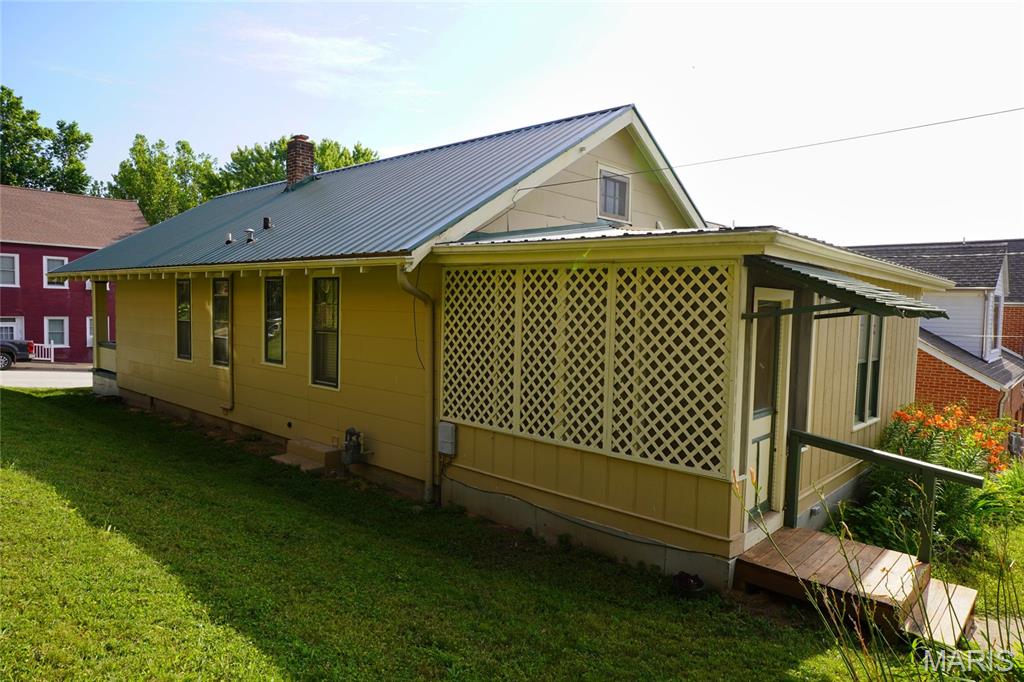 130 East 2nd Street Hermann, MO 65041 - Photo 10 of 46