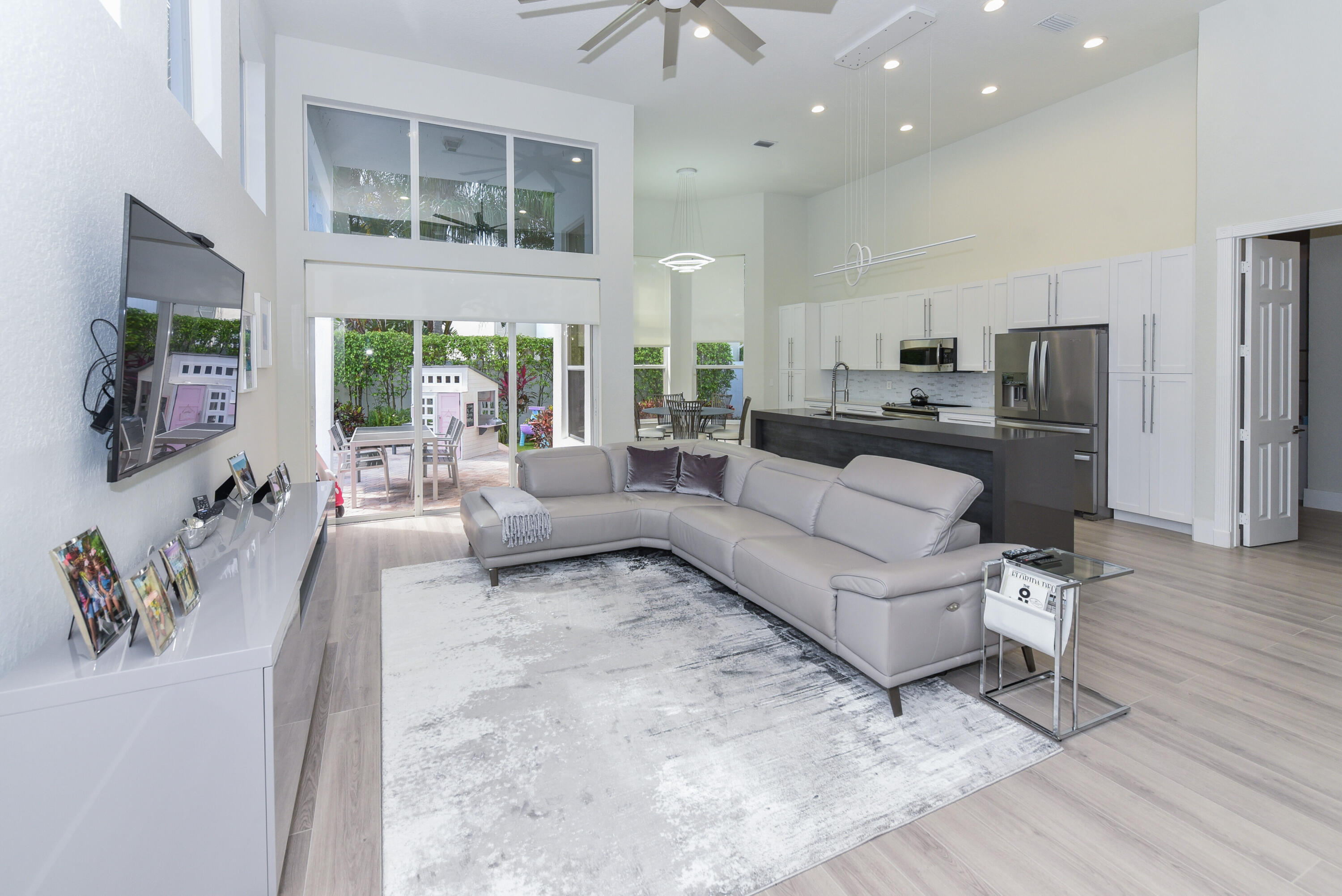 3333 Northwest 53rd Circle Boca Raton, FL 33496 - Photo 8 of 27 3333 NW 53rd Cir Boca Raton FL-print-014