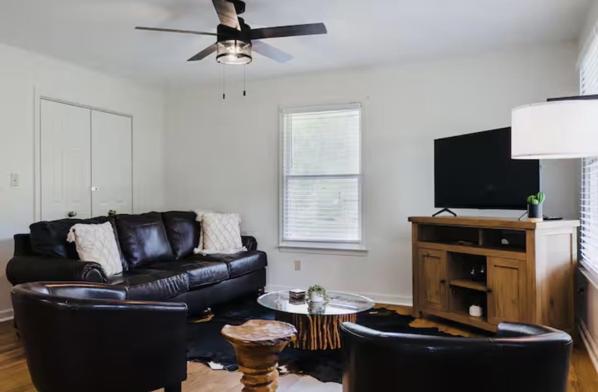 4064 Pine Grove Road Stanley, VA 22851 - Photo 9 of 35