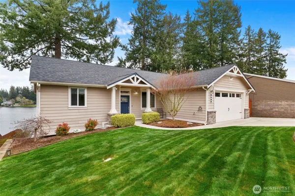 $1,325,000 | 3538 Long Lake Drive Southeast, Lacey, WA 98503