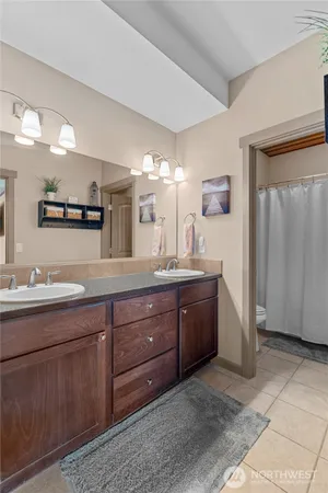$1,325,000 | 3538 Long Lake Drive Southeast, Lacey, WA 98503