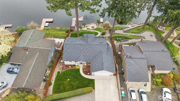$1,325,000 | 3538 Long Lake Drive Southeast, Lacey, WA 98503