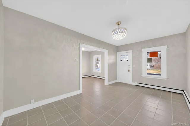 $350,000 | 13 Poplar Street, Newburgh, NY 12550