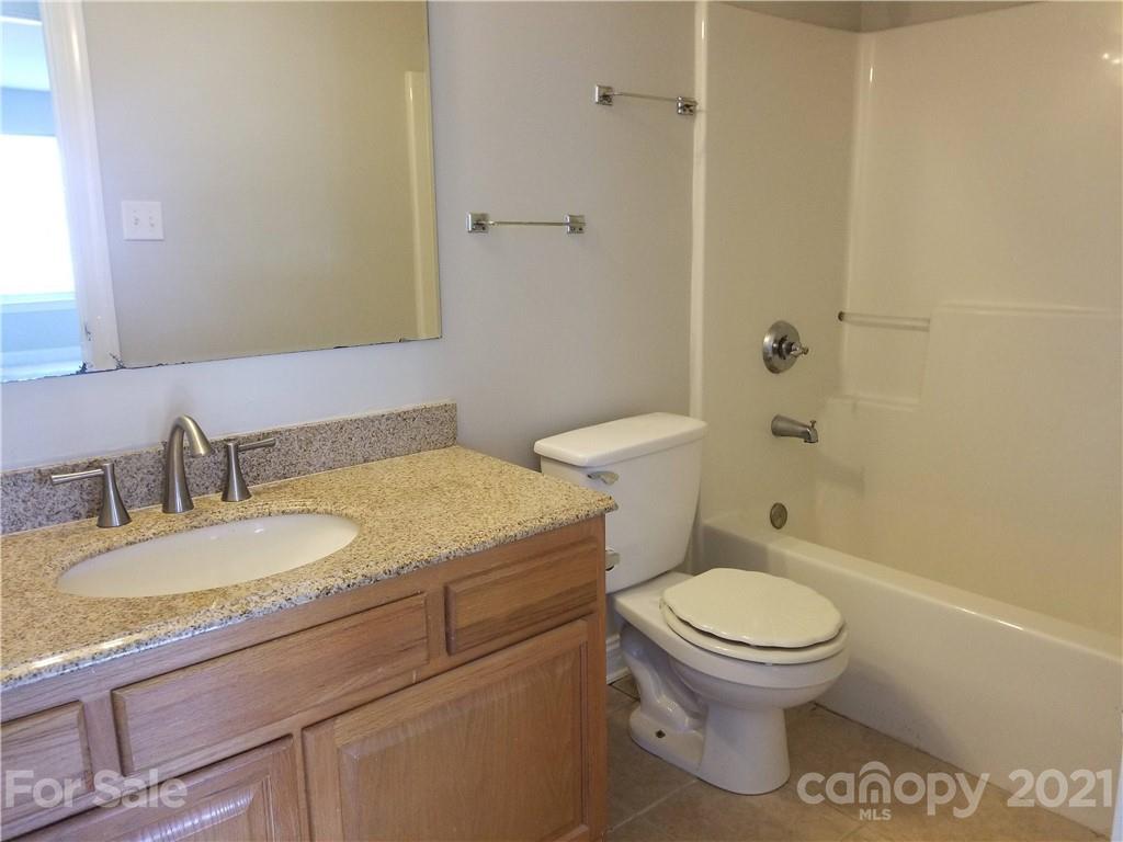11409 Woodfire Road Charlotte, NC 28269 - Photo 17 of 20