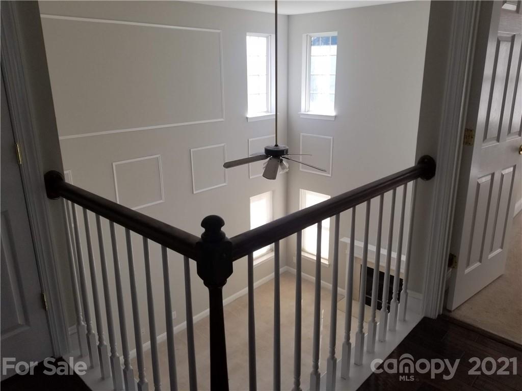 11409 Woodfire Road Charlotte, NC 28269 - Photo 8 of 20