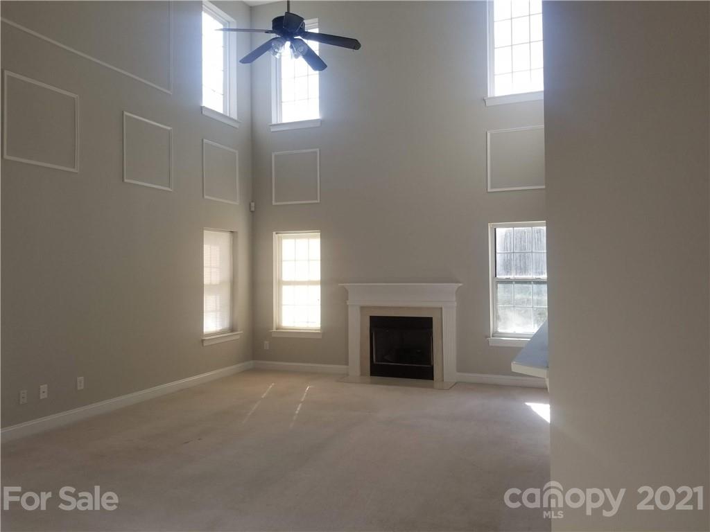 11409 Woodfire Road Charlotte, NC 28269 - Photo 9 of 20