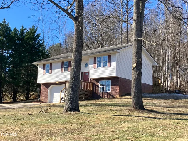 $1,350 | 189 Oliver Edwards Road, Jonesborough, TN 37659