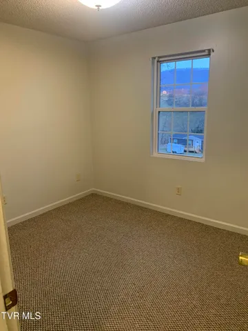 $1,350 | 189 Oliver Edwards Road, Jonesborough, TN 37659