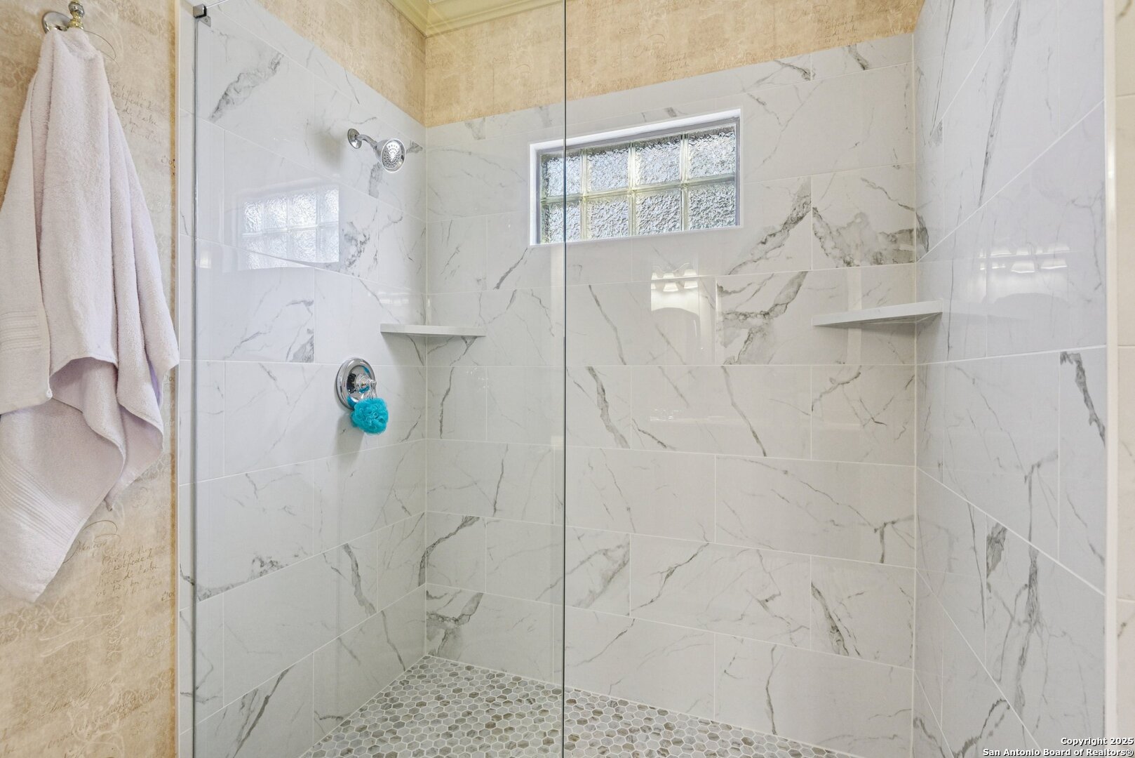 3524 Angora Trail Schertz, TX 78154 - Photo 18 of 25 a bathroom with a shower