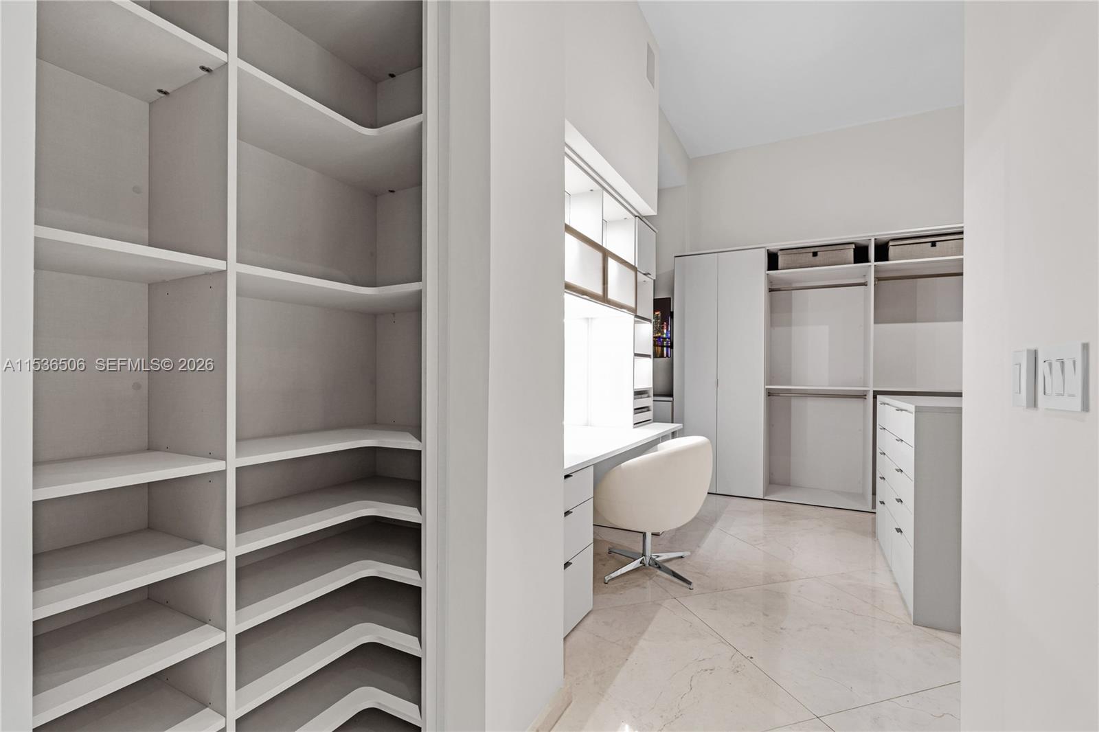 900 Brickell Key Boulevard, Unit 1002 Miami, FL 33131 - Photo 48 of 87