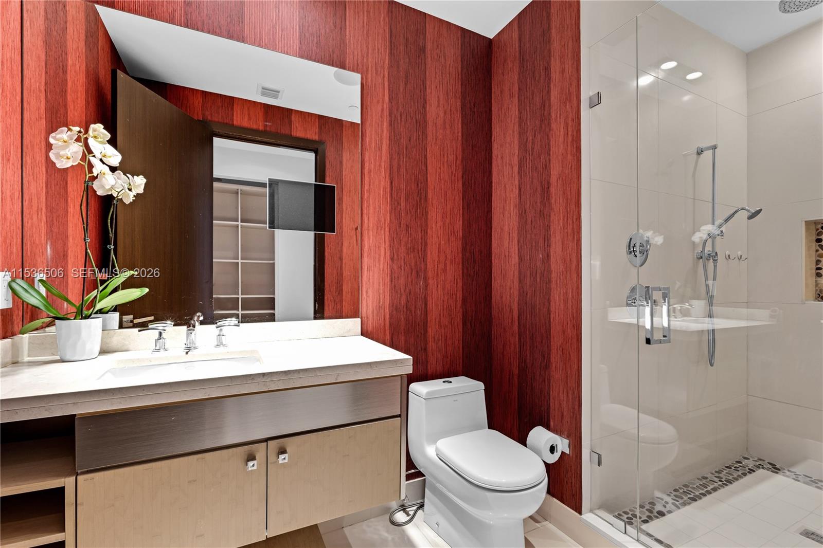 900 Brickell Key Boulevard, Unit 1002 Miami, FL 33131 - Photo 51 of 87