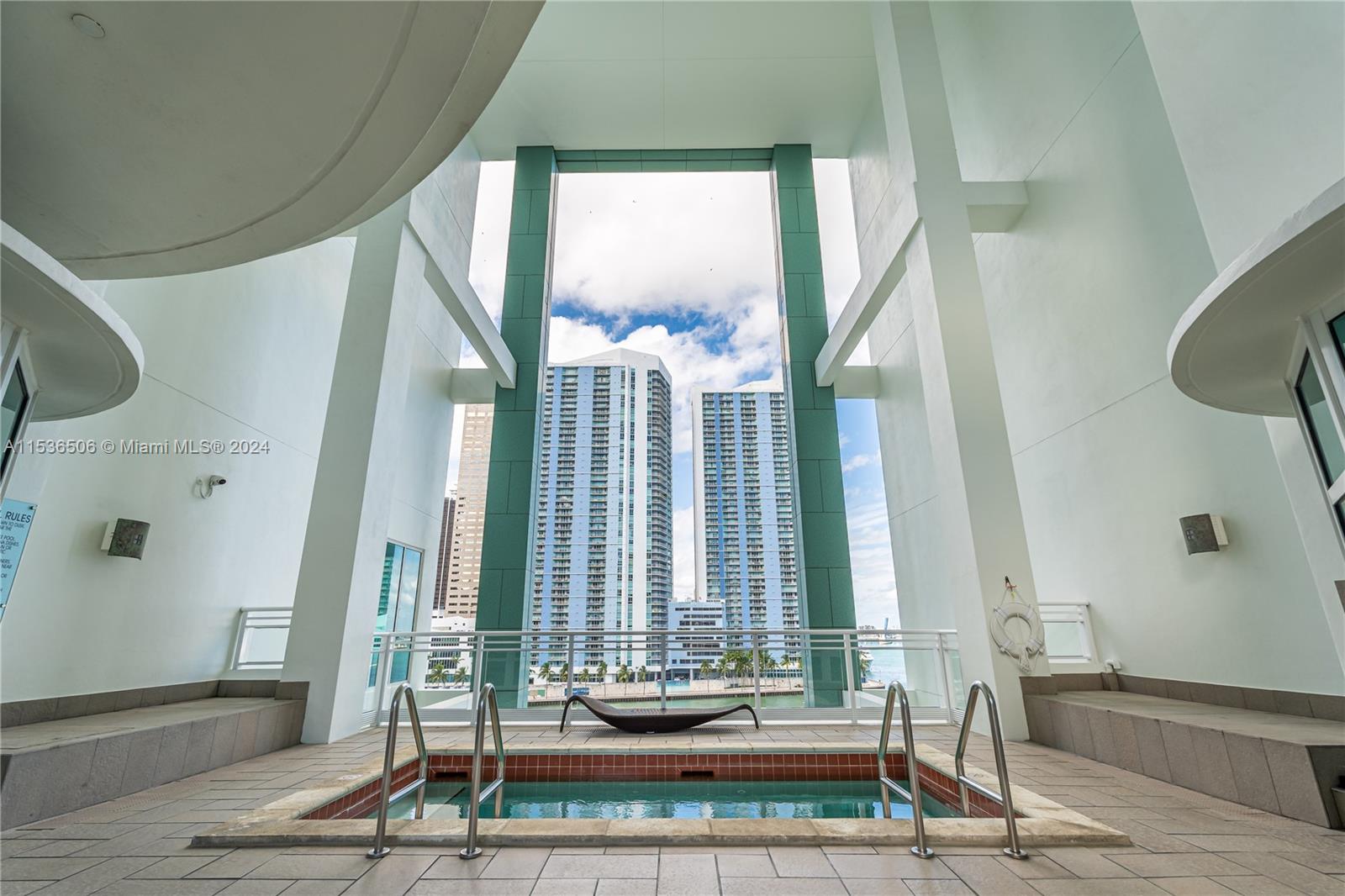 900 Brickell Key Boulevard, Unit 1002 Miami, FL 33131 - Photo 87 of 94