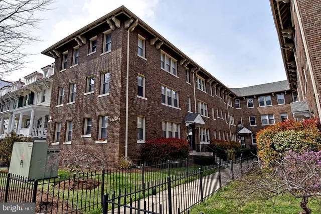 $2,650 | 1725 Lanier Place Northwest, Unit 9C, Washington, DC 20009