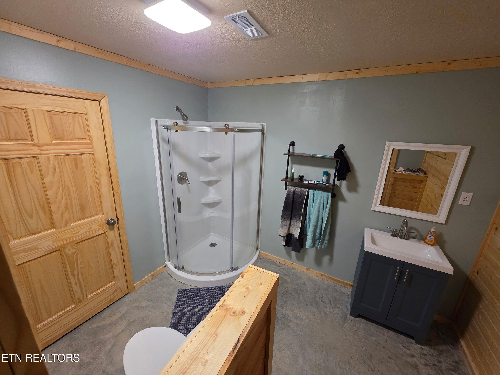 1827 Old Chilhowee Loop Seymour, TN 37865 - Photo 11 of 43 4497910045697186177