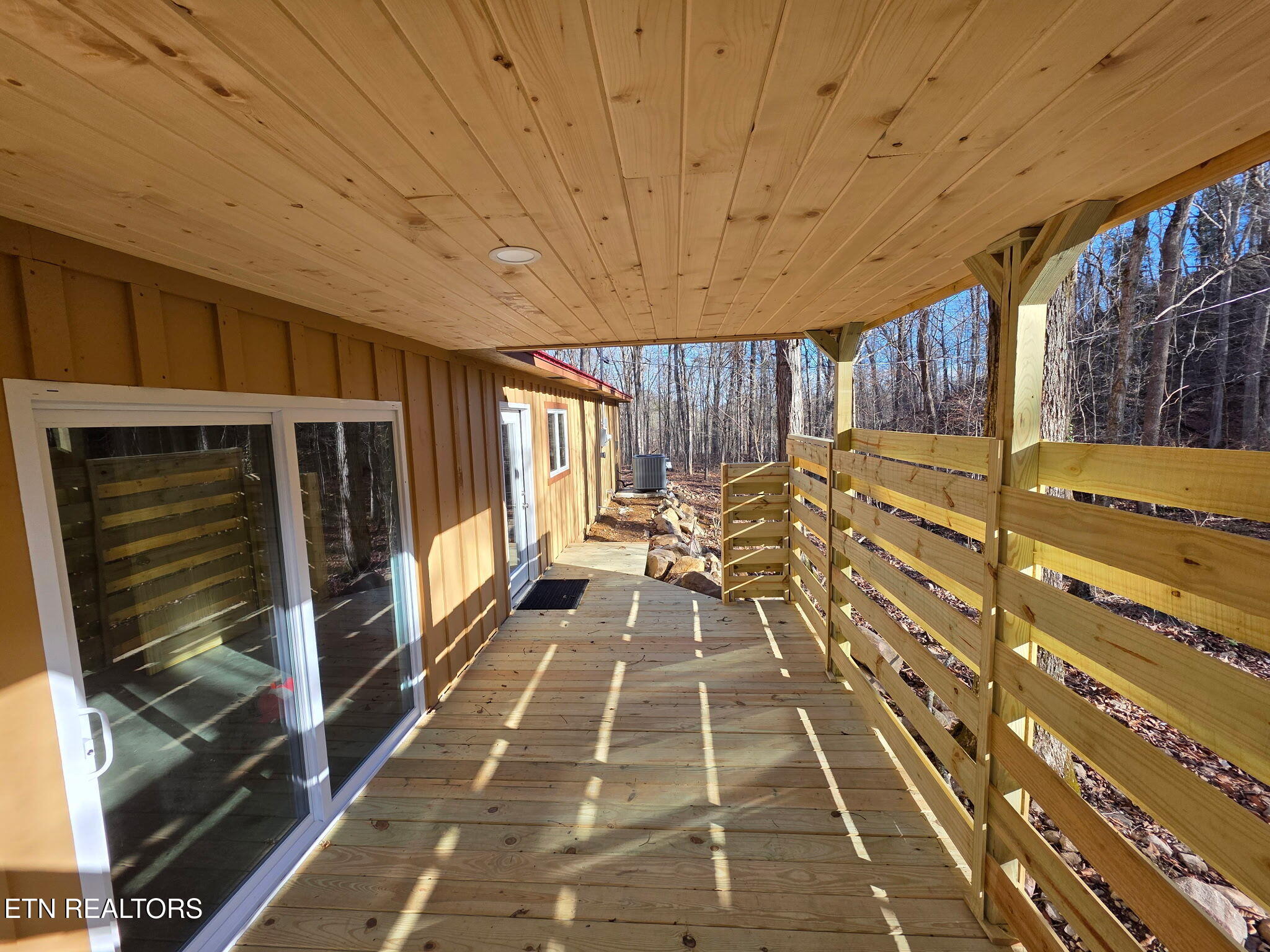 1827 Old Chilhowee Loop Seymour, TN 37865 - Photo 20 of 43 8269404431225714239