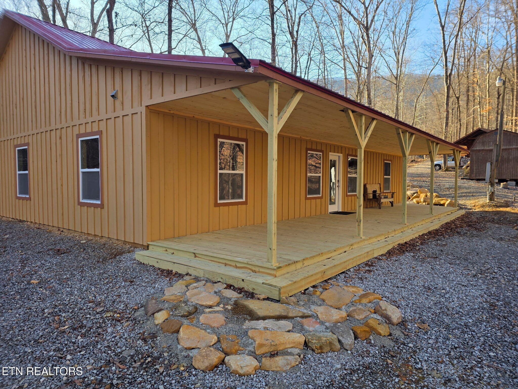 1827 Old Chilhowee Loop Seymour, TN 37865 - Photo 23 of 43 5480347464418805074