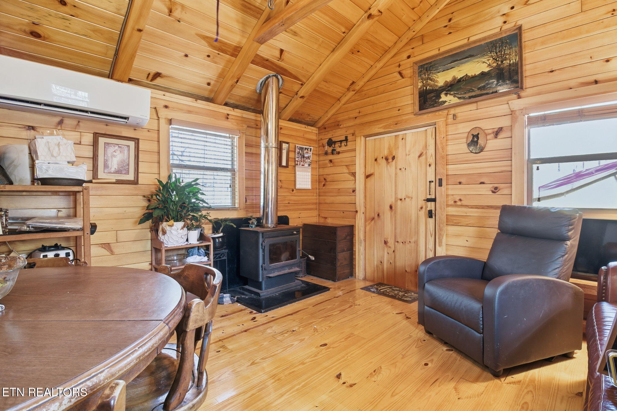 1827 Old Chilhowee Loop Seymour, TN 37865 - Photo 31 of 43 48-web-or-mls-DZ3A3489