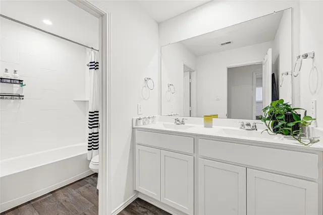 $2,700 | 31203 Heddington Lane, Fulshear, TX 77441