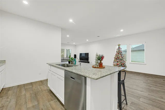 $2,700 | 31203 Heddington Lane, Fulshear, TX 77441