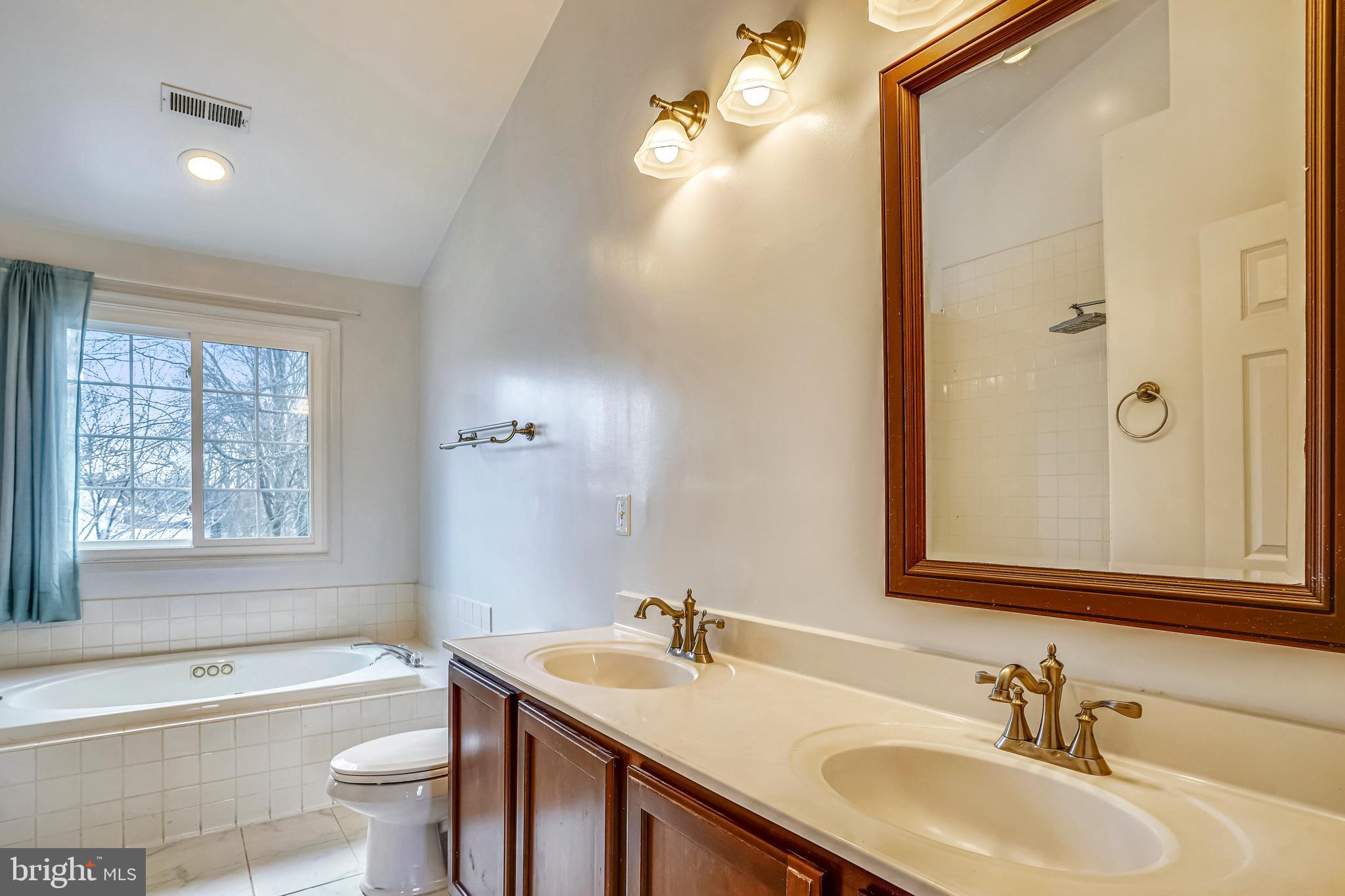 6493 Summerton Way Springfield, VA 22150 - Photo 23 of 38 Gallery Image 23