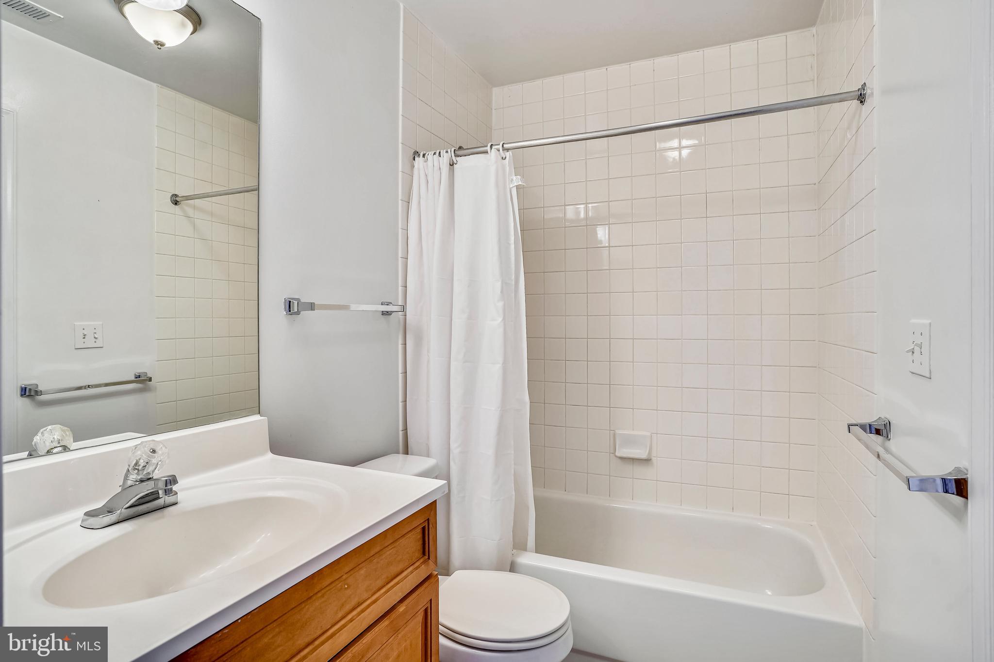 6493 Summerton Way Springfield, VA 22150 - Photo 26 of 38 Gallery Image 26