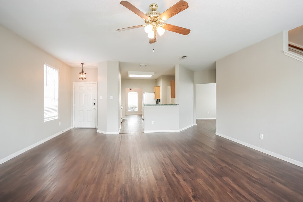 12151 Landsdown Ridge Way Humble, TX 77346 - Photo 5 of 17 Gallery Image 5