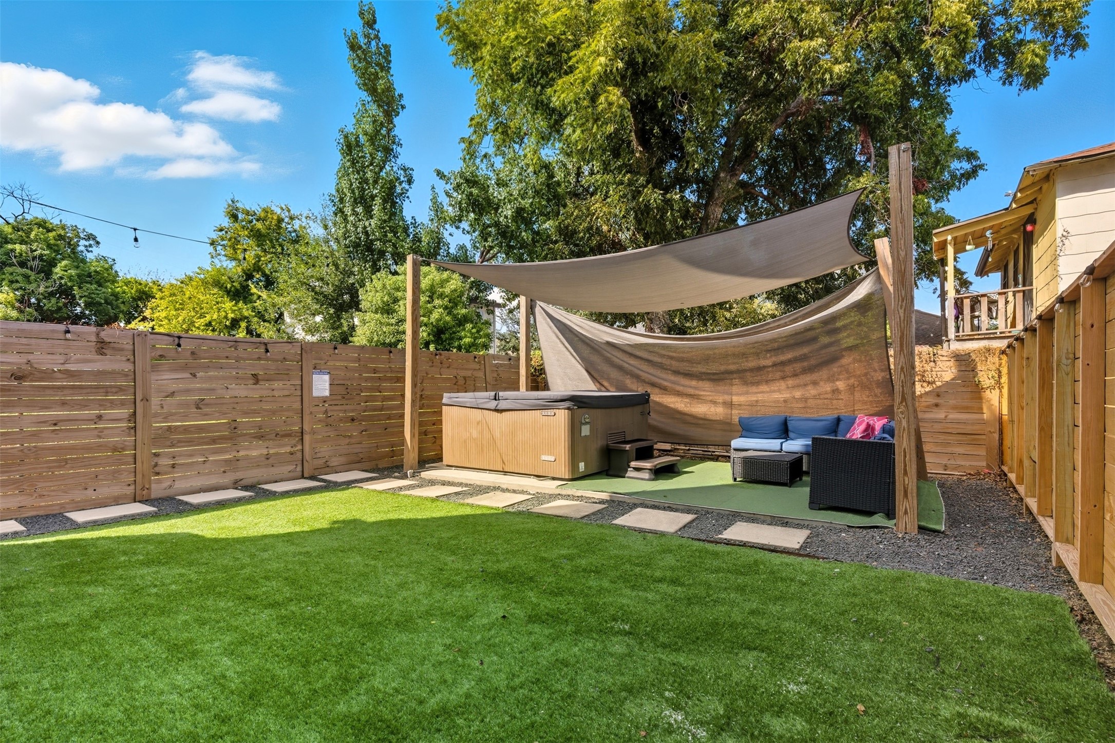 3605 Bremond Street Houston, TX 77004 - Photo 25 of 35 a view of outdoor space yard and patio
